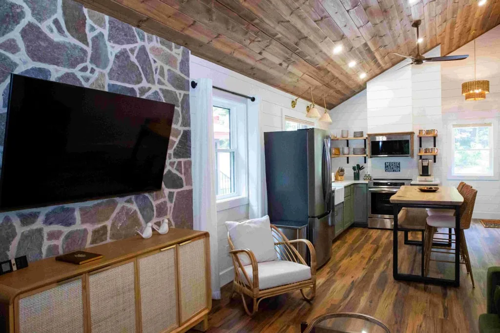Premium cabin Songbird living room
