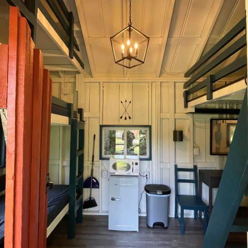Legacy gallery image: Rustic Big Family Cabin Entrance